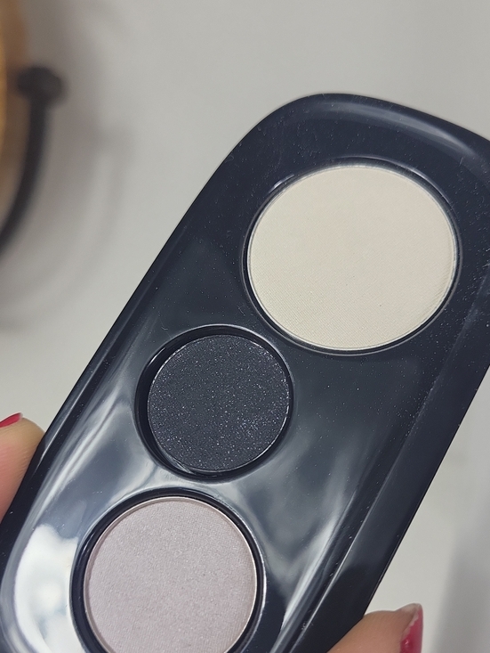 Marc Jacobs Other - Marc Jacob tester Neutral Trio Eyeshadow The Mod